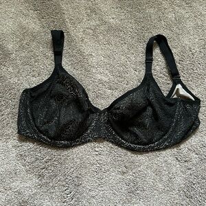 Victoria’s Secret unlined bra